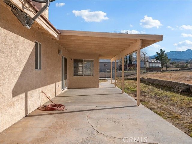 9550 Riggins, Phelan, CA 92371