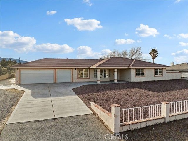 9550 Riggins, Phelan, CA 92371