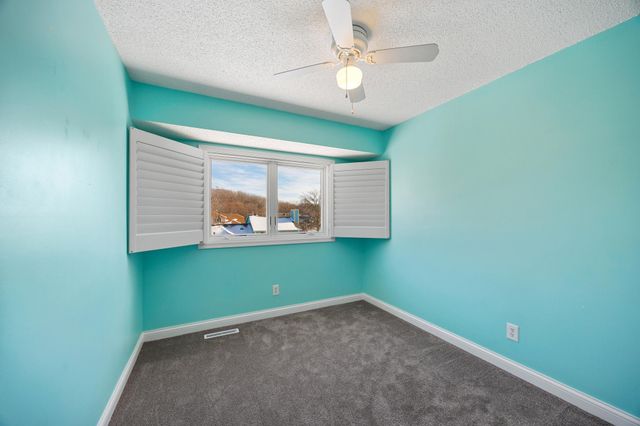 13475 Glenhurst Avenue, Savage, MN 55378