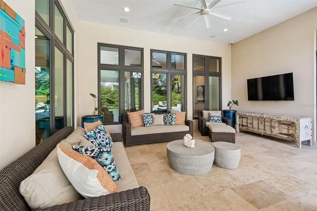 4115 W ZELAR STREET, Tampa, FL 33629