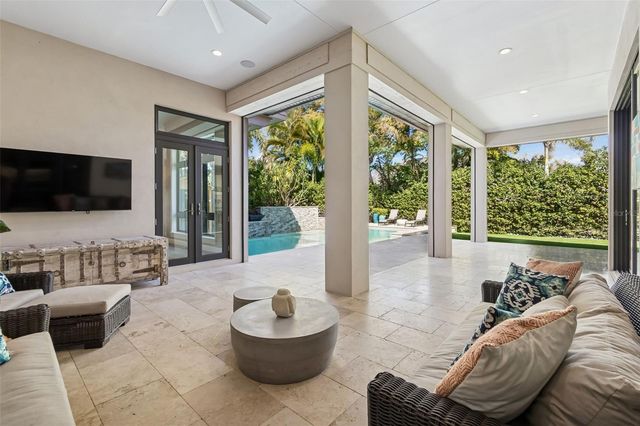 4115 W ZELAR STREET, Tampa, FL 33629