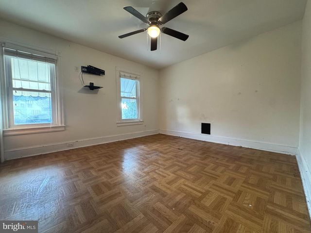 119 PENNSYLVANIA AVE, Coatesville, PA 19320