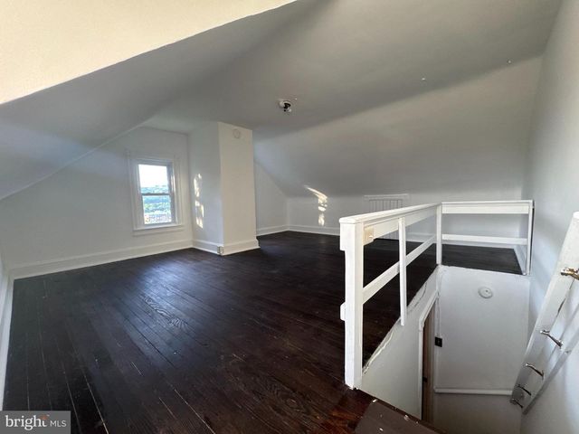 119 PENNSYLVANIA AVE, Coatesville, PA 19320