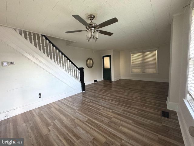 119 PENNSYLVANIA AVE, Coatesville, PA 19320