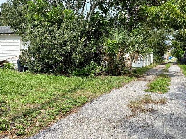 766 51ST AVENUE N, St Petersburg, FL 33703