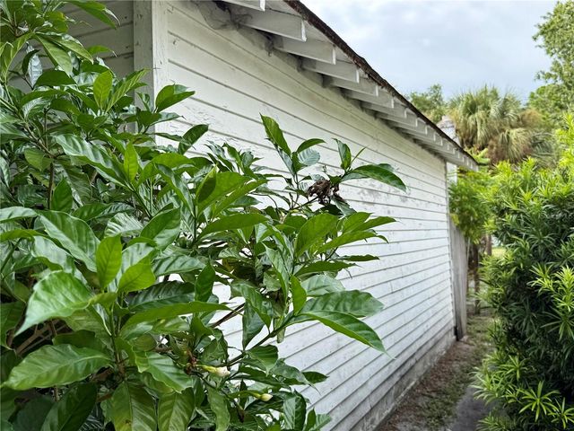 766 51ST AVENUE N, St Petersburg, FL 33703