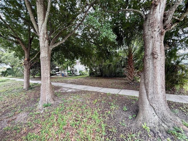 766 51ST AVENUE N, St Petersburg, FL 33703