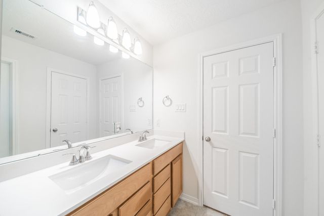 27618 Mesabe Drive, Magnolia, TX 77354