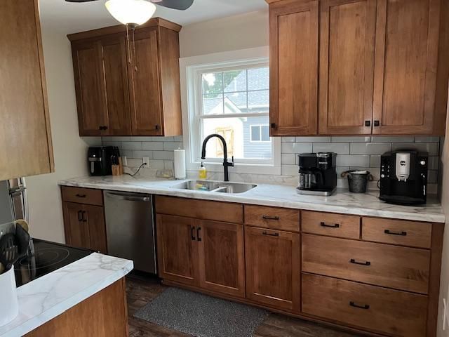 800 N Marshall Avenue, Litchfield, MN 55355