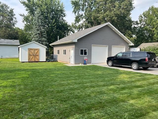 800 N Marshall Avenue, Litchfield, MN 55355