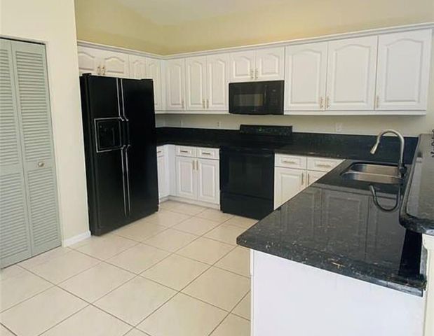 3608 Dunes Vista Drive, Pompano Beach, FL 33069