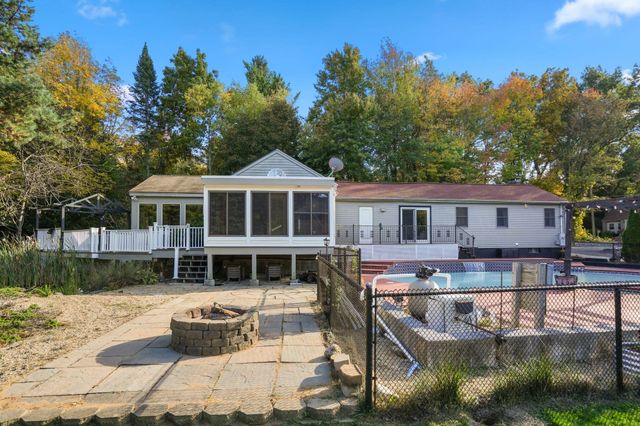 126 Brattle St, Holden, MA 01520