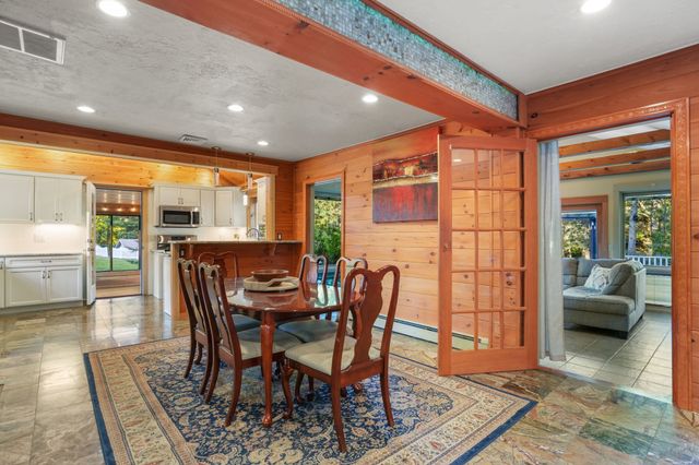 126 Brattle St, Holden, MA 01520