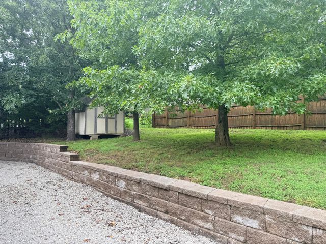 134 Navajo Trail, Kimberling City, MO 65686