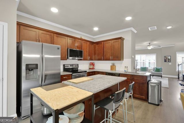 1941 Appaloosa Mill Circle, Buford, GA 30519