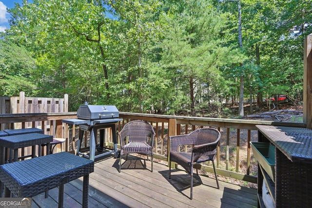 1941 Appaloosa Mill Circle, Buford, GA 30519