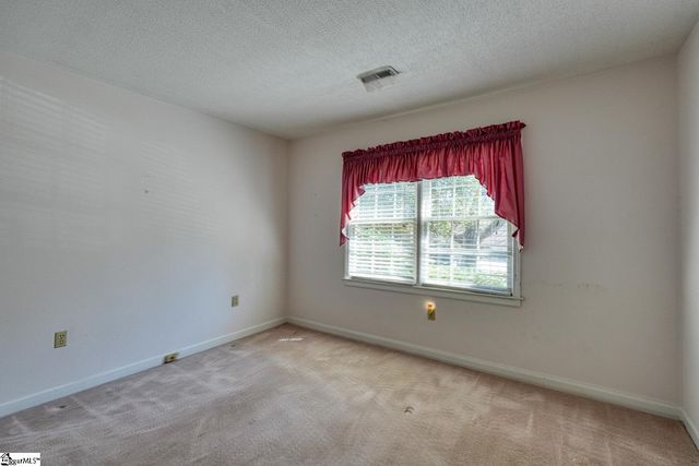 85 Forest Oaks Way, Spartanburg, SC 29307