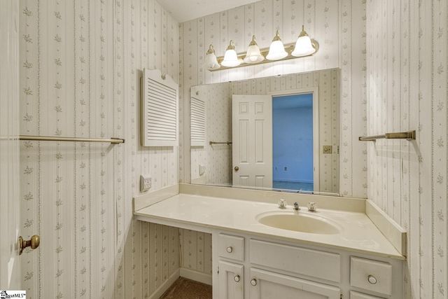 85 Forest Oaks Way, Spartanburg, SC 29307