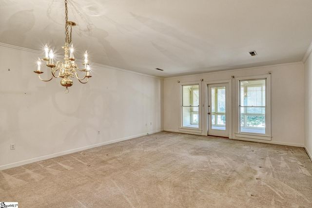 85 Forest Oaks Way, Spartanburg, SC 29307