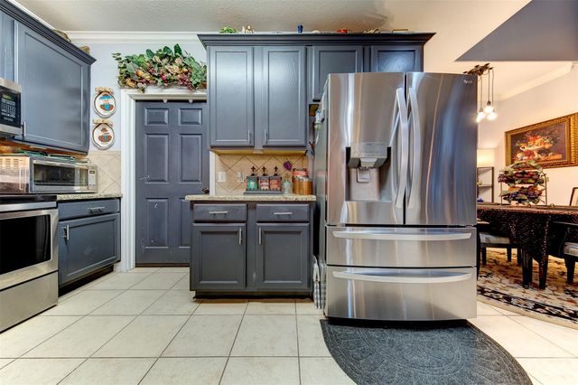 287 Capetown, Montgomery, TX 77356