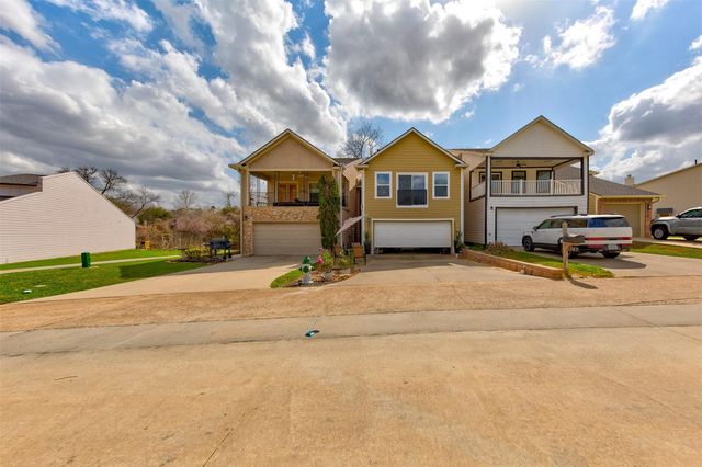 287 Capetown, Montgomery, TX 77356