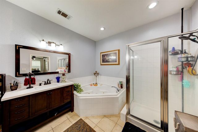 287 Capetown, Montgomery, TX 77356