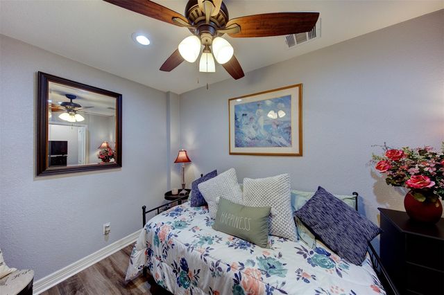 287 Capetown, Montgomery, TX 77356