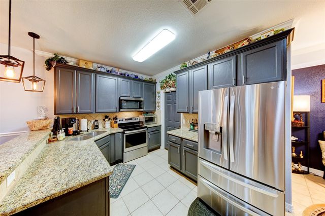 287 Capetown, Montgomery, TX 77356