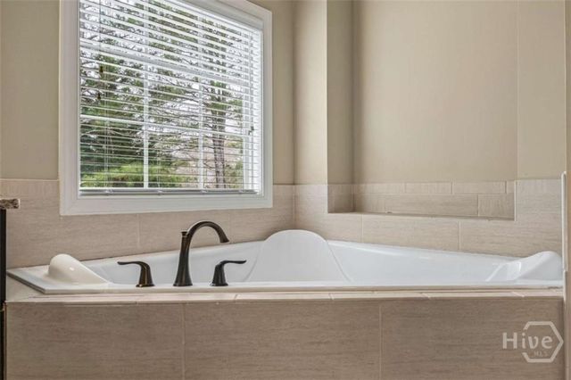 1004 Highgrove Drive, Monroe, GA 30655