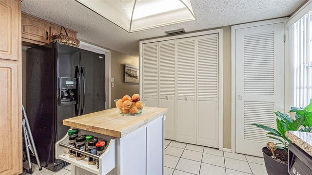 7 ELGIN PLACE 301, Dunedin, FL 34698