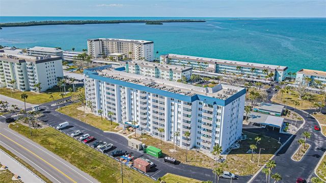 7 ELGIN PLACE 301, Dunedin, FL 34698