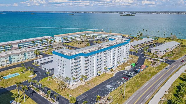 7 ELGIN PLACE 301, Dunedin, FL 34698