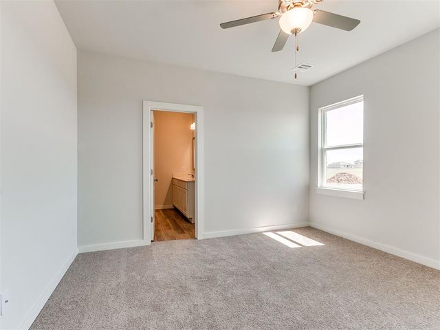 1716 Oak Way, Tuttle, OK 73089