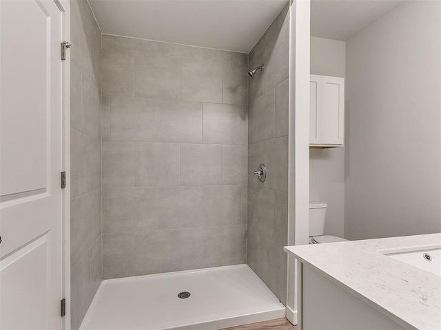 1716 Oak Way, Tuttle, OK 73089