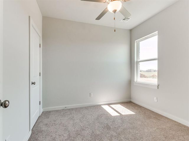 1716 Oak Way, Tuttle, OK 73089