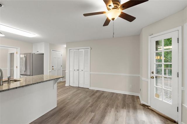 9126 Branch Valley Way, Roswell, GA 30076