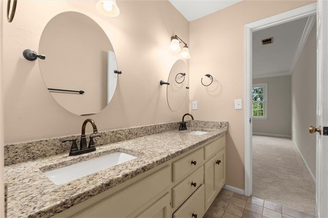 9126 Branch Valley Way, Roswell, GA 30076
