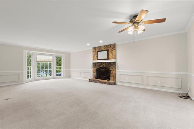 9126 Branch Valley Way, Roswell, GA 30076