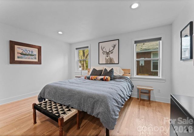 820 Manhasset Road, Charlotte, NC 28209