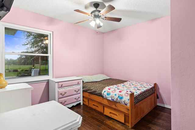 705 Cherry Drive, Groesbeck, TX 76642