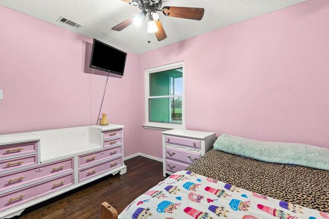 705 Cherry Drive, Groesbeck, TX 76642