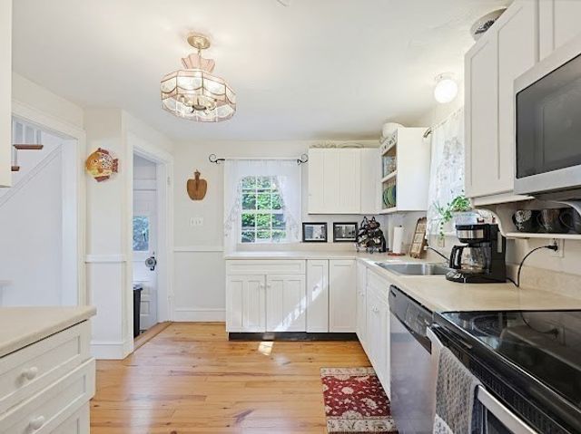 166 Suomi Road, Quincy, MA 02169