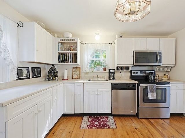 166 Suomi Road, Quincy, MA 02169
