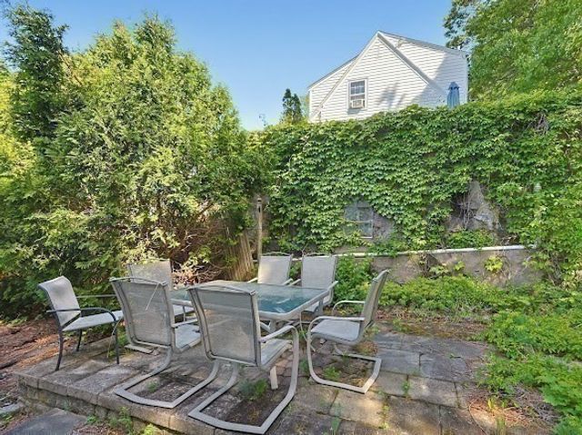 166 Suomi Road, Quincy, MA 02169