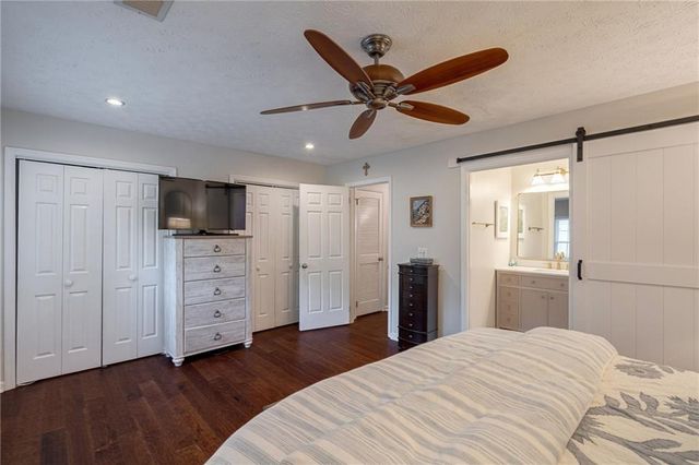 104 Courtyard Terrace, Roswell, GA 30075