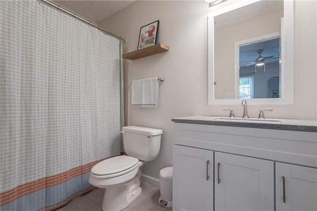 104 Courtyard Terrace, Roswell, GA 30075
