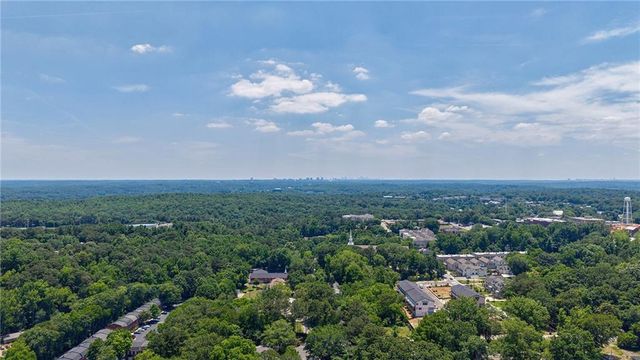 104 Courtyard Terrace, Roswell, GA 30075