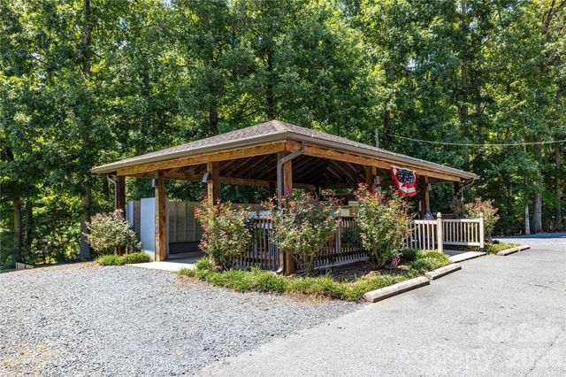 204 Millwheel Lane, Mount Gilead, NC 27306