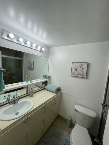 3505 S Ocean Drive, Hollywood, FL 33019