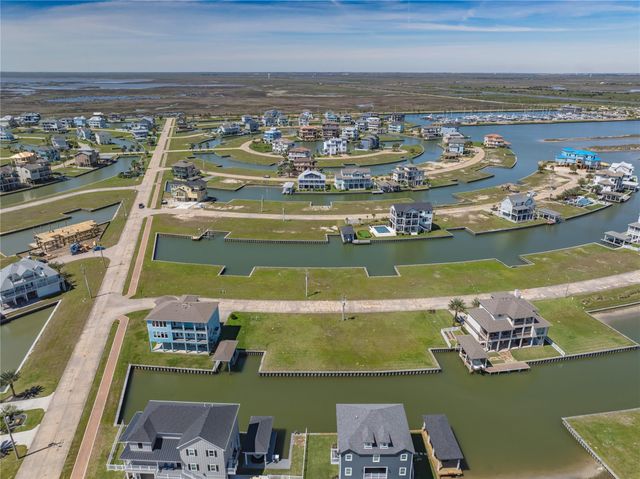 3 Ramrod, Hitchcock, TX 77563